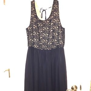 Lace high-low dress size 20